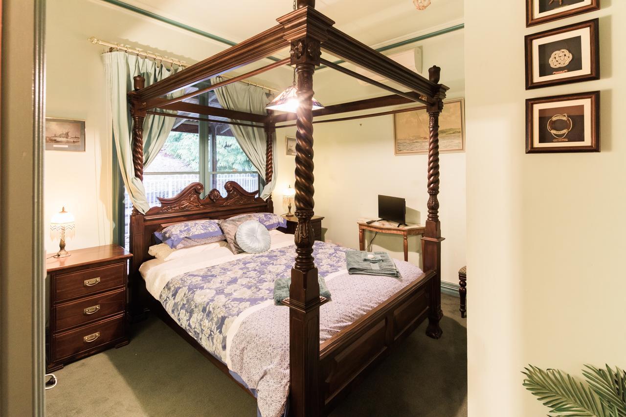 Rustic Refuge Guesthouse 卡洛拉马 外观 照片